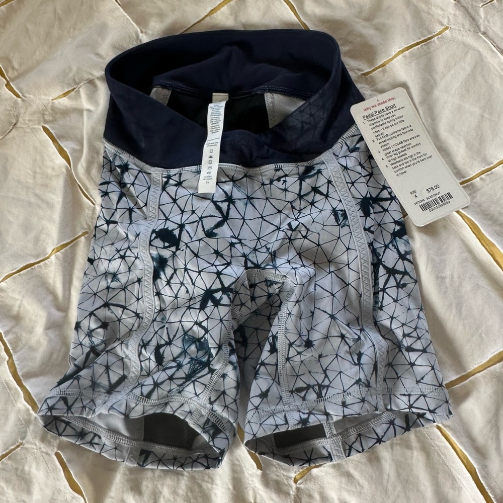 Petal pace short